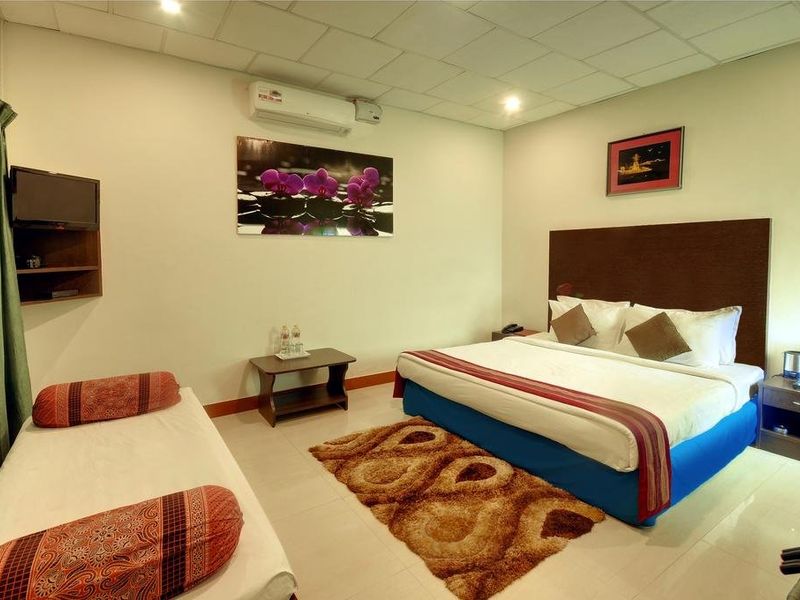 Hotel Photo 1