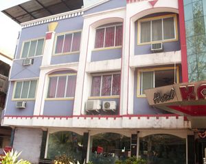 Hotel Kamal Regency Chiplun India