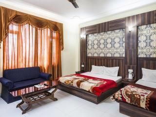 Фото отеля Hotel Jagdish Residency