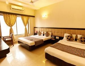 Hotel Ganpati Palace Shirdi India
