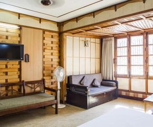 Hotel Channi Raja Nainital India