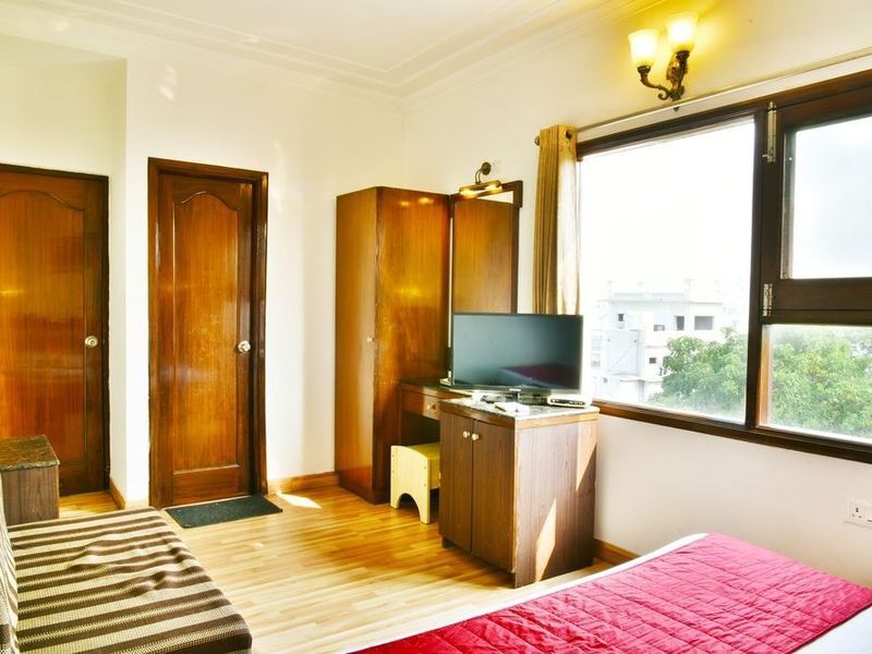 Hotel Photo 3