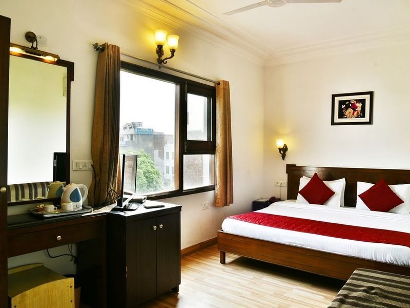 Hotel Photo 6