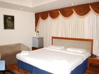 Фото отеля Hotel Sitara Residency