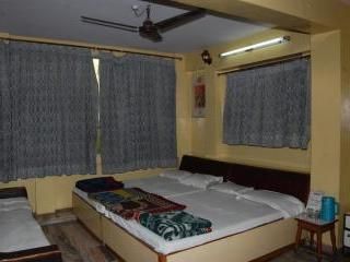 Photo of Bombay Hotel
