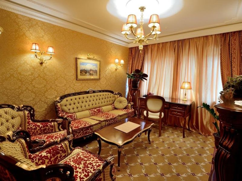 Hotel Photo 1