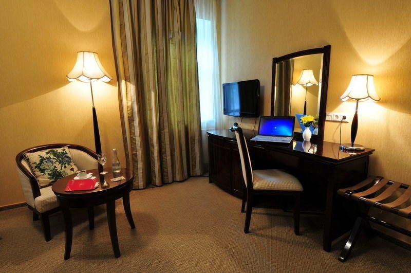 Hotel Photo 9