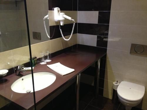 Hotel Photo 12