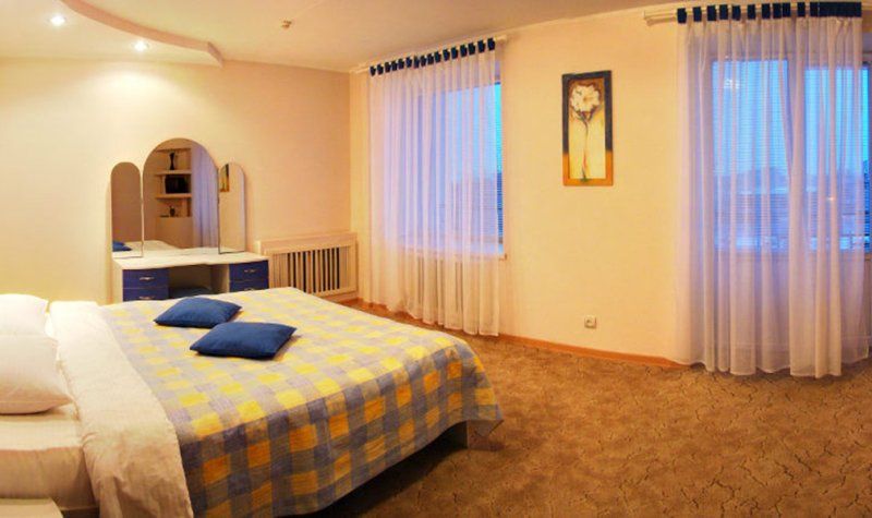 Hotel Photo 1