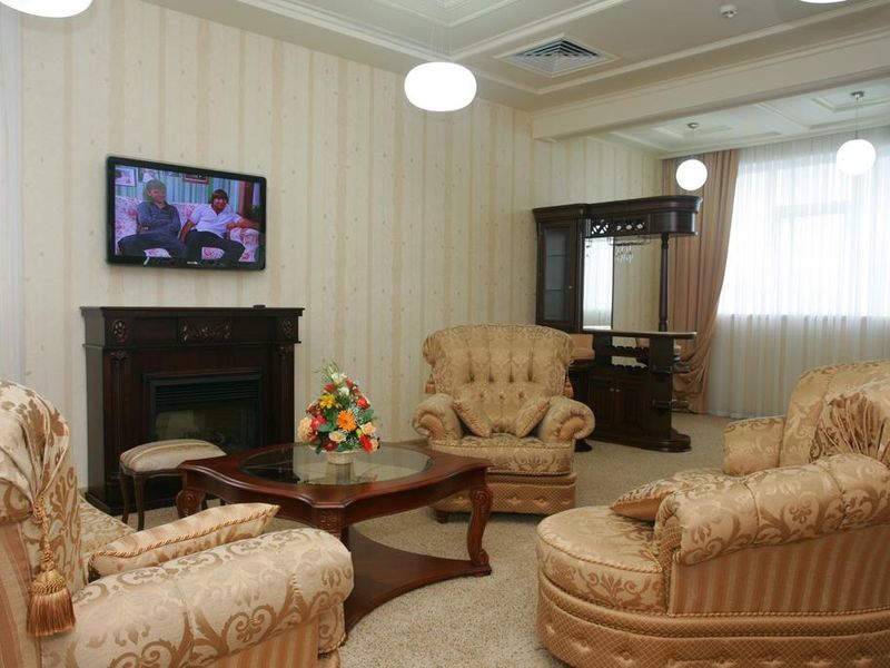 Hotel Photo 9