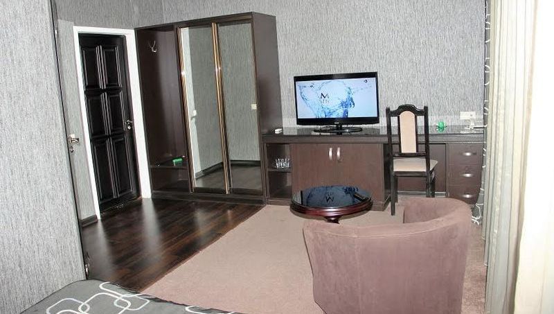 Hotel Photo 8