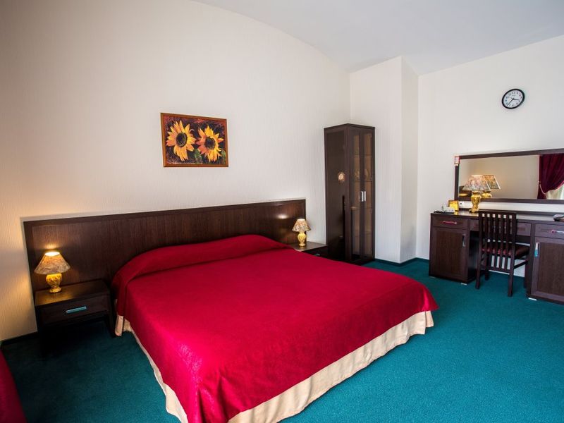Hotel Photo 8