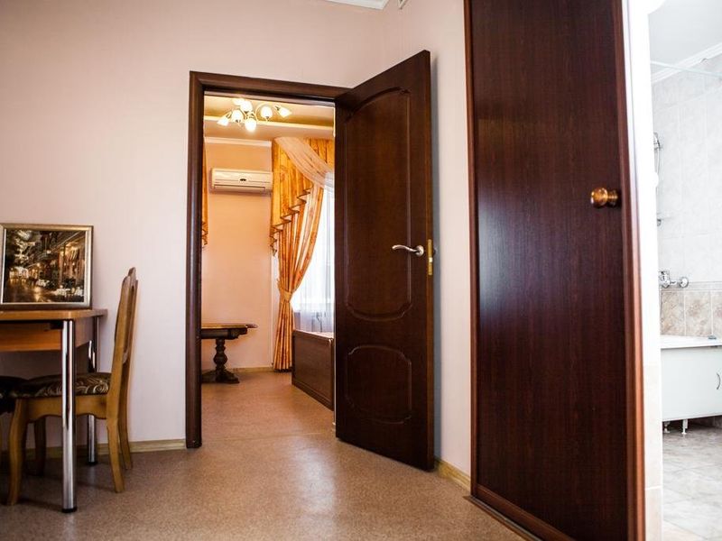 Hotel Photo 11