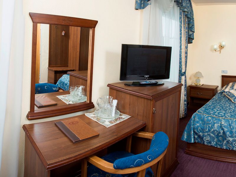 Hotel Photo 5
