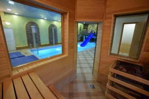 Hotel Photo 11