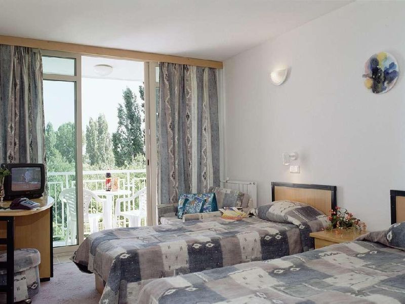 Hotel Photo 1