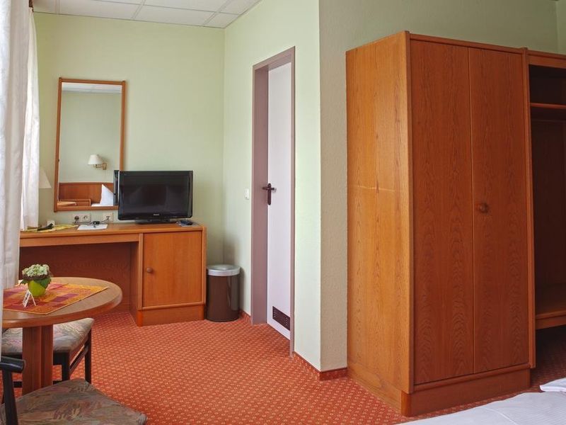 Hotel Photo 6