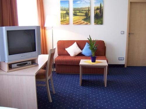 Hotel Photo 8