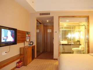 Фото отеля Dreamland Hotel Huizhou