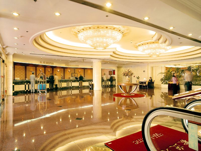 Hotel Photo 9