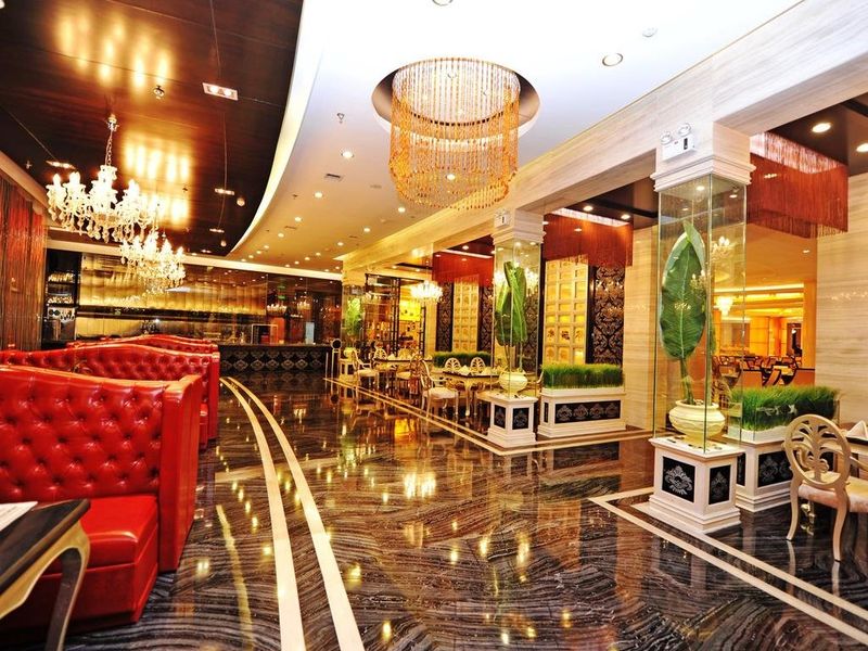 Hotel Photo 9