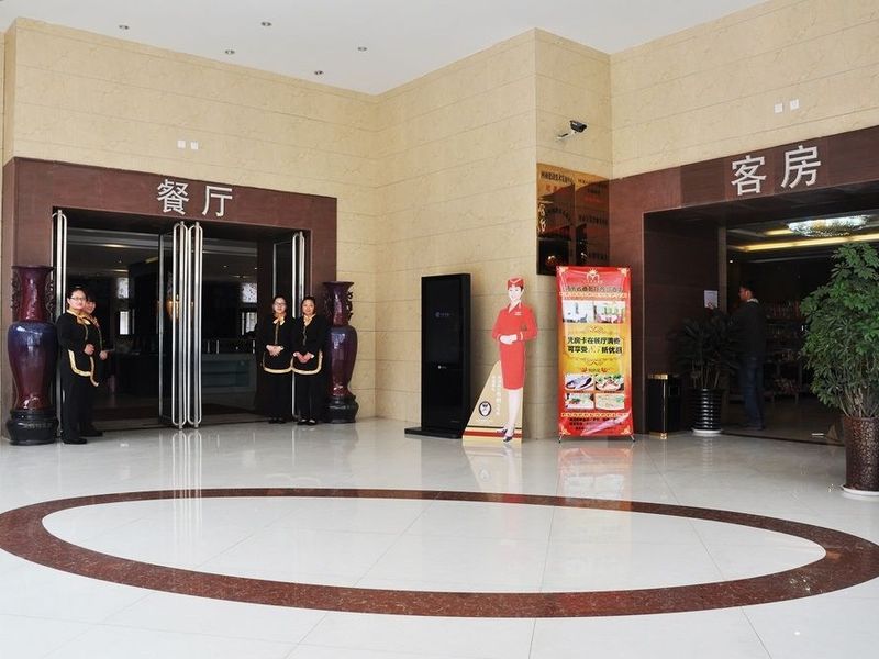 Hotel Photo 8