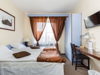 Phlogiston Hotel