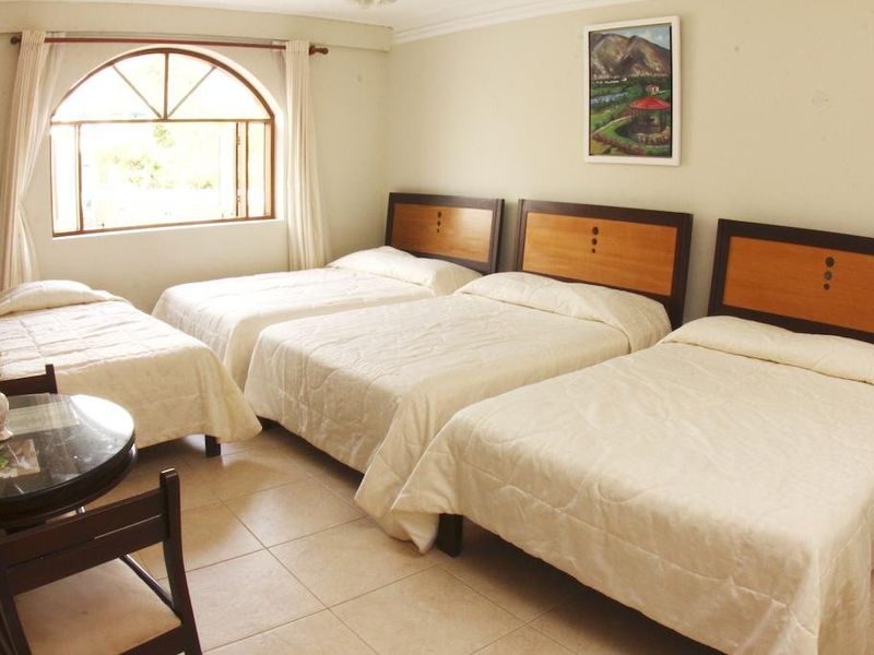 Hotel Photo 8