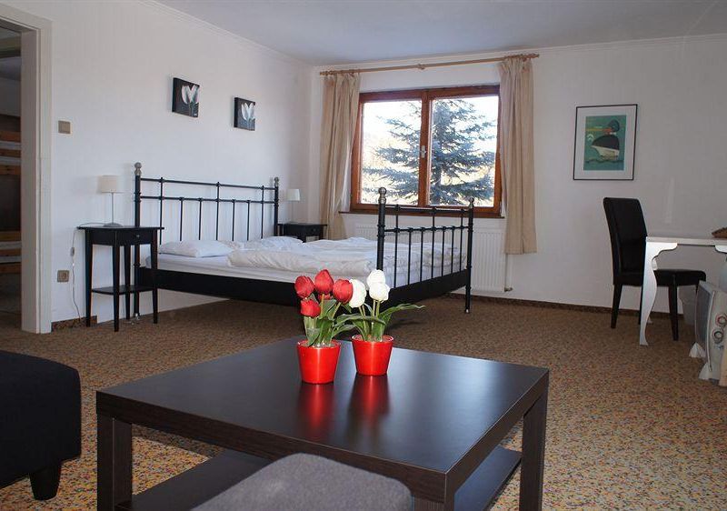Hotel Photo 6