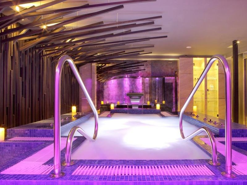 Hotel Photo 12