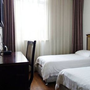 NearBy Hotel
