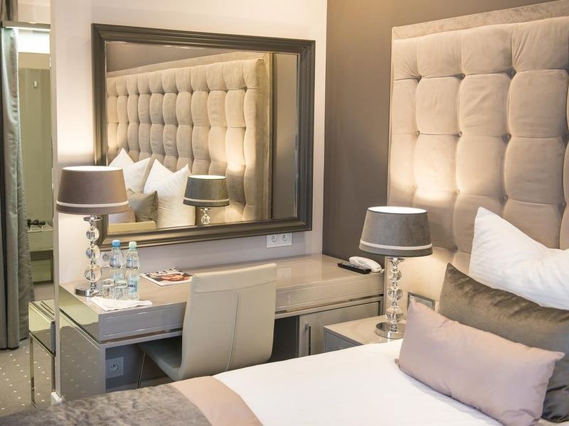 Hotel Photo 5