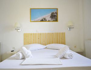 Dionysia Rooms Lefkada Town Greece