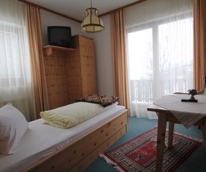 Pension Hubertushof beim Römerbad Bad Kleinkirchheim Austria