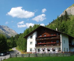 Moaalm Gasthof Kals am Grossglockner Austria