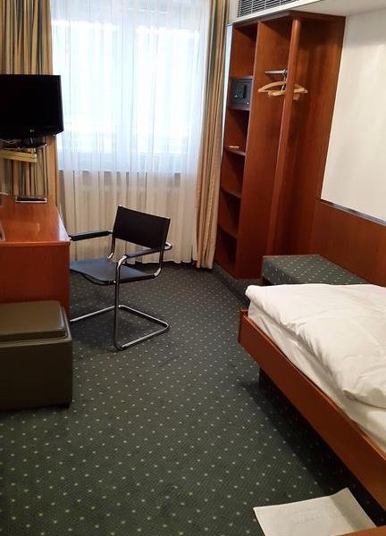Hotel Photo 5