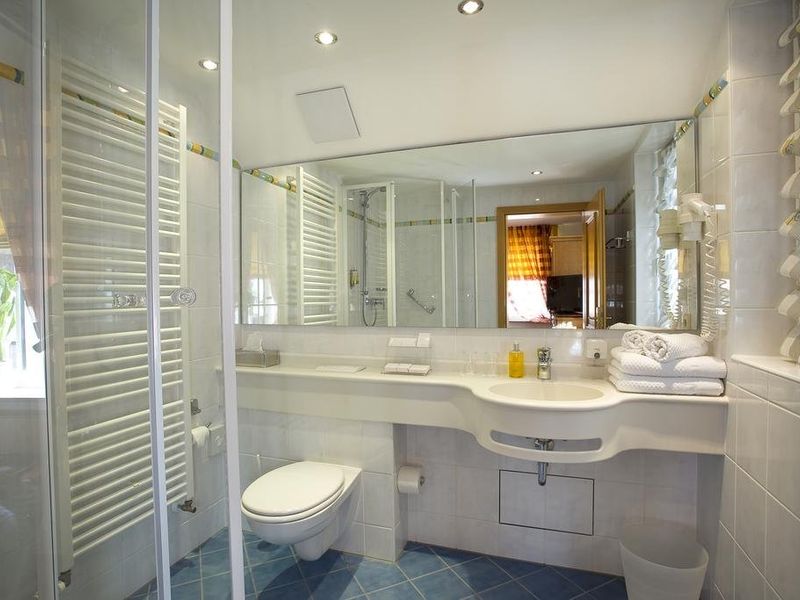 Hotel Photo 12