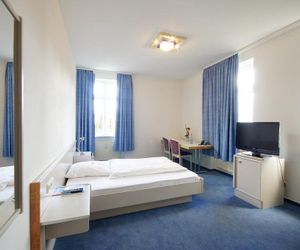Hotel Neuwirtshaus - Superior Stuttgart Germany