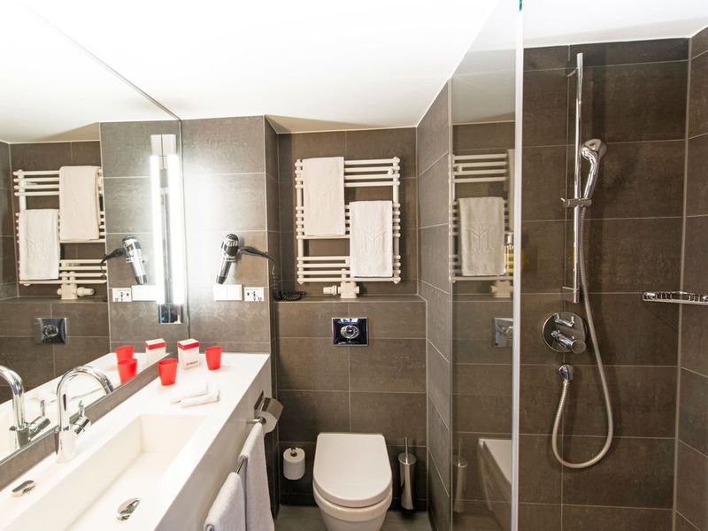 Hotel Photo 10