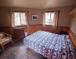 North Yellowstone Lodge and Hostel Gardiner United States