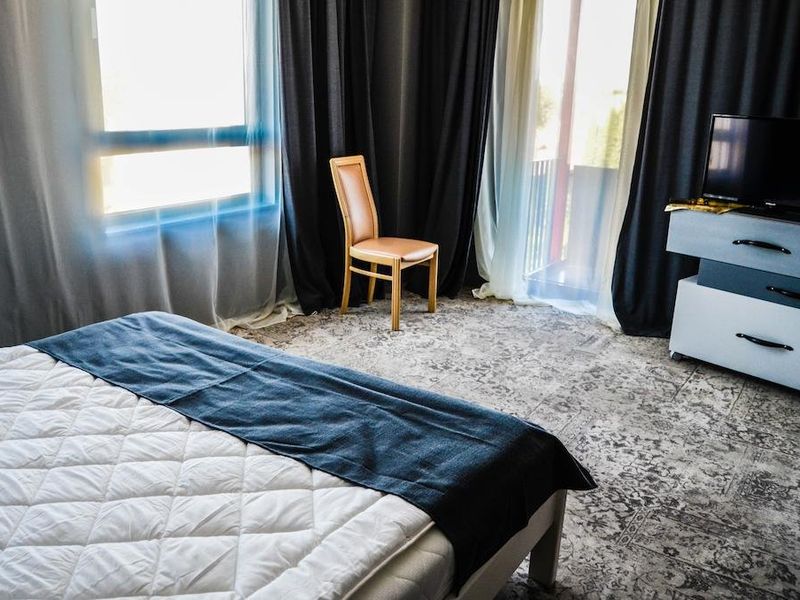 Hotel Photo 1