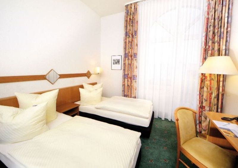 Hotel Photo 1