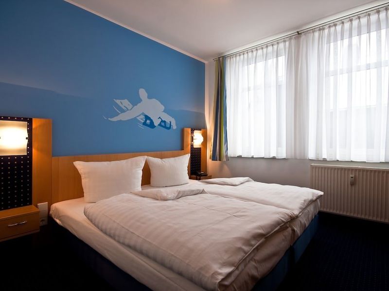 Hotel Photo 1