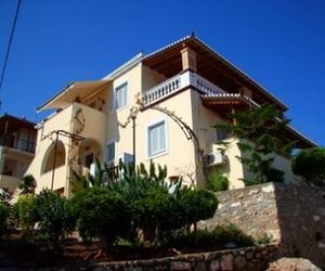 Barbaras Studios And Apartments Spetses Greece