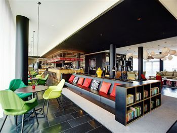 Hotel Photo 9