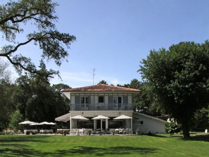 Hotel Photo 1