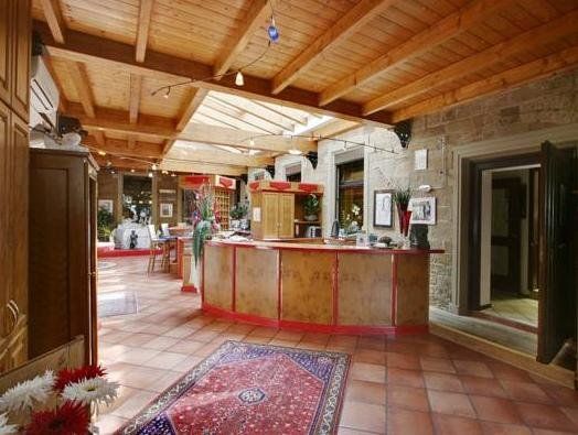 Hotel Photo 16