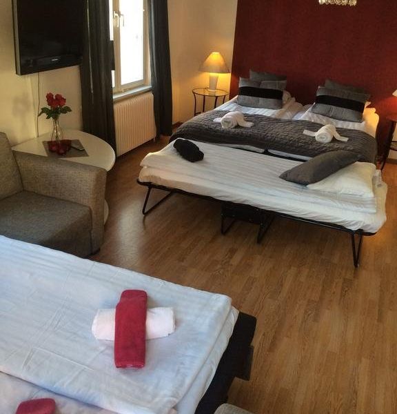 Hotel Photo 12