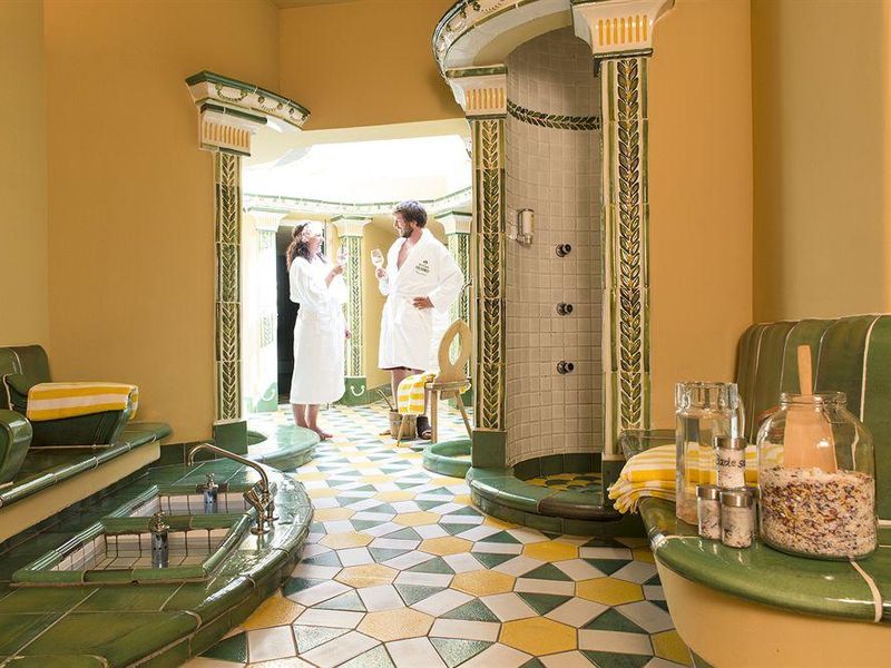 Hotel Photo 10