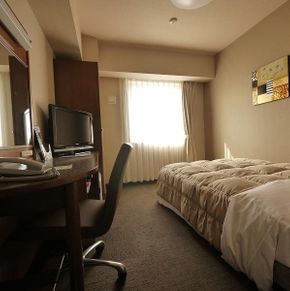 NearBy Hotel